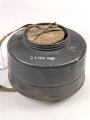 Großbritannien, Filter for MKII Lightweight Service Respirator. D-Day gas mask . Dated 1943