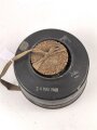 Großbritannien, Filter for MKII Lightweight Service Respirator. D-Day gas mask . Dated 1943