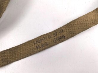 Großbritannien WWII, Carrying bag for MKII Lightweight Service Respirator. D-Day gas mask . Used condition, dated 1944, restocked by Danish Army after WWII