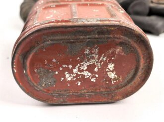 Großbritannien WWII, MK V Gasmask with filter. Uncleaned