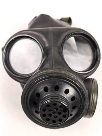 Großbritannien , MK VI Gasmask. Uncleaned, dated 1961.