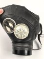 Großbritannien, Zivilschutz Luftschutzgasmaske  datiert 1955, Gummi weich