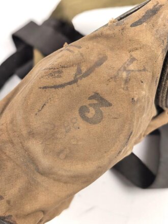 Großbritannien WWI, Gasmaske " Small box respirator"  ausgetrocknet