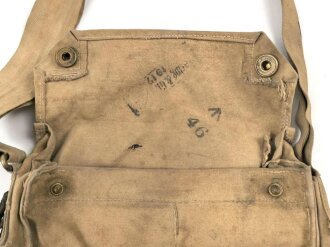 Großbritannien WWI, Gasmaskentasche für " Small box respirator" . getragenes Stück, datiert 1917