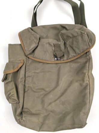 Großbritannien , "Haversack Respirator Anti Gas S6, MKII" dated 1973