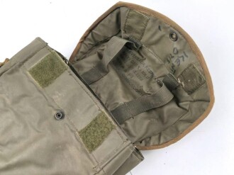 Großbritannien , "Haversack Respirator Anti Gas S6, MKII" dated 1973