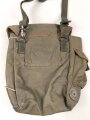 Großbritannien , "Haversack Respirator Anti Gas S6, MKII" dated 1973