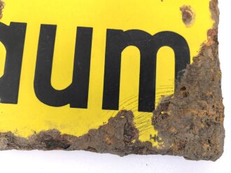 Luftschutz Emailleschild " Öffentlicher Sammel Schutzraum 100 Personen" Maße 39 x 80cm, ungereinigtes Stück