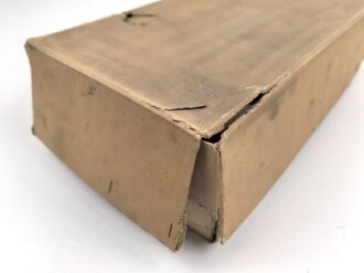 Luftschutz Gasjäckchen für Kleinkinder, Umkarton leicht defekt, sonst sehr guter Gesamtzustand.