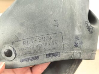 Volksgasmaske 37 für Luftschutz. Ungereinigt, in der originalen Umverpackung, diese defekt