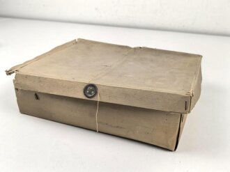 Volksgasmaske 37 für Luftschutz. Ungereinigt, in der originalen Umverpackung, diese defekt