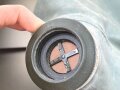 Volksgasmaske 37 für Luftschutz. Ungereinigt, in der originalen Umverpackung, diese defekt