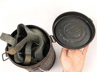 Volksgasmaske 40 in Bereitschaftsbüchse. Ungereinigt, Originallack