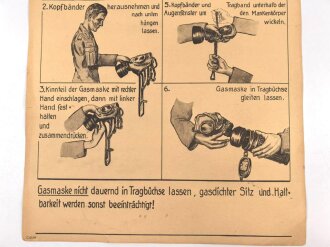Gasschutz Wehrmacht, Wandanschlag 8 "So mußt du deine Gasmaske 30 verpacken !"  Maße 30 x 42cm