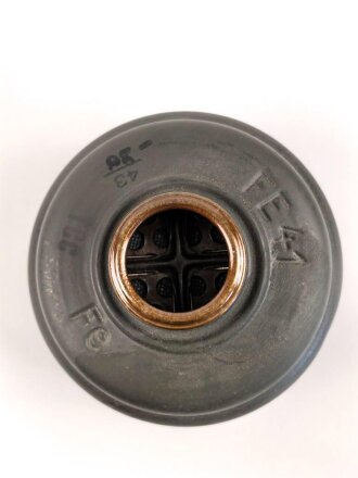 Gasmaskenfilter "Filtereinsatz 41" Wehrmacht .  guter Zustand, datiert 1943