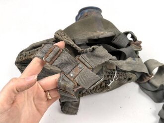 Gasmaske Modell 1930 Wehrmacht. Ungebrauchtes Stück datiert 1944, Originallack