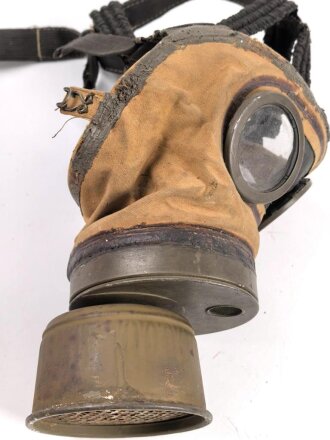 Polen, Gasmaske Modell 1924, W.W.S.P datiert 1930 . der Maskenkörper ausgehärtet, mit Filter