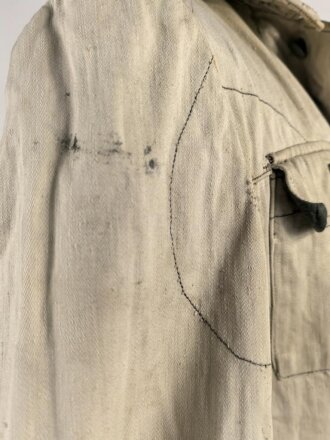 Heer, Feldbluse für Mannschaften Modell 1943. Kammerstück in heller Ausführung. Habe ich in 30 Jahrfen Tätigkeit noch nie gesehen. Ist nicht entfärbt, sondern so produziert. Getragenes Stück