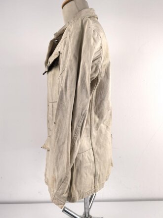 Heer, Feldbluse für Mannschaften Modell 1943. Kammerstück in heller Ausführung. Habe ich in 30 Jahrfen Tätigkeit noch nie gesehen. Ist nicht entfärbt, sondern so produziert. Getragenes Stück