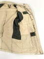 Heer, Feldbluse für Mannschaften Modell 1943. Kammerstück in heller Ausführung. Habe ich in 30 Jahrfen Tätigkeit noch nie gesehen. Ist nicht entfärbt, sondern so produziert. Getragenes Stück