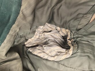 Heer, Feldbluse Modell 1936 für einen Offizier. Stark getragenes Eigentumstück ohne Effekten, ungereinigt