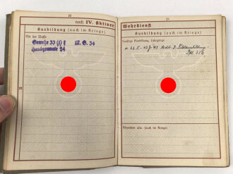 Wehrpaß Heer, eingestellt am 14. Oktober 1942 bei 1. Reserve MG Btl. 14
