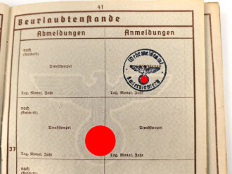 Wehrpaß Heer, eingestellt am 14. Oktober 1942 bei 1. Reserve MG Btl. 14