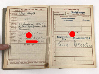 Wehrpaß Heer, eingestellt am 14. Oktober 1942 bei 1. Reserve MG Btl. 14