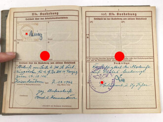 Wehrpaß Heer, eingestellt am 14. Oktober 1942 bei 1. Reserve MG Btl. 14