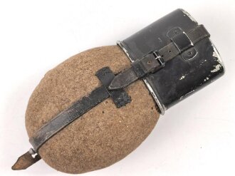 Feldflasche Wehrmacht, HWSD40 gestempelt auf Becher...