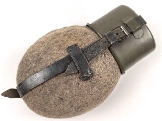 Feldflasche Wehrmacht, datiert 1942/43