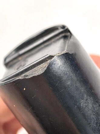 Becher für die Feldflasche der Wehrmacht, leicht defekt
