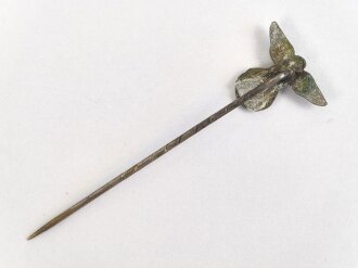NSDAP Hoheitsabzeichen, Flügelspannweite 15mm, an langer Nadel, Rückseitig Klebstoffreste
