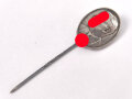 Sympatisantenabzeichen der NSDAP. Konterfei Adolf Hitler mit Hakenkreuz. Höhe 22mm " Ges. Gesch."