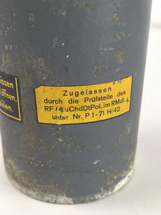 Luftwaffe, "Tetra" Feuerlöscher , Fl 61217. Originallack, vollständig leer. KEIN VERSAND NACH ÜBERSEE