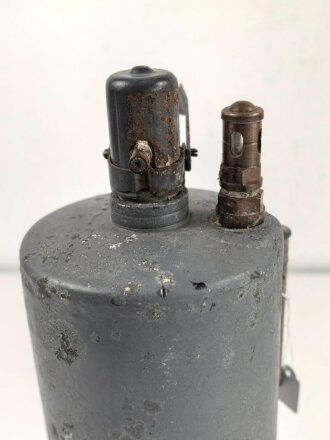 Luftwaffe, "Tetra" Feuerlöscher , Fl 61217. Originallack, vollständig leer. KEIN VERSAND NACH ÜBERSEE