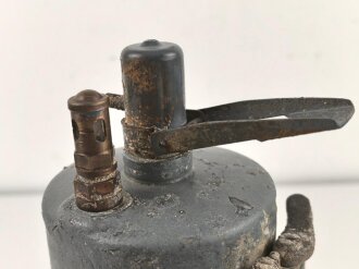 Luftwaffe, "Tetra" Feuerlöscher , Fl 61217. Originallack, vollständig leer. KEIN VERSAND NACH ÜBERSEE