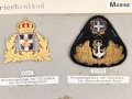 Griechenland, Sammlung Abzeichen Marine, auf Karton getackert