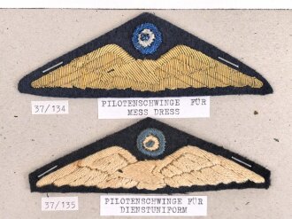 Griechenland, Sammlung Abzeichen Luftwaffe, auf Karton getackert