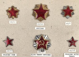 Jugoslawien, Sammlung Abzeichen, auf Karton geklebt