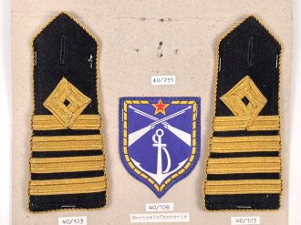 Jugoslawien, Sammlung Abzeichen Marine, auf Karton geklebt