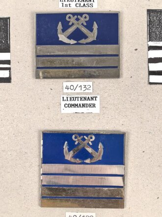 Jugoslawien, Sammlung Abzeichen Marine, auf Karton geklebt