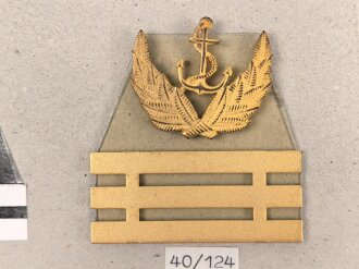 Jugoslawien, Sammlung Abzeichen Marine, auf Karton geklebt