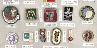 UDSSR, Sammlung Abzeichen, auf Karton geklebt