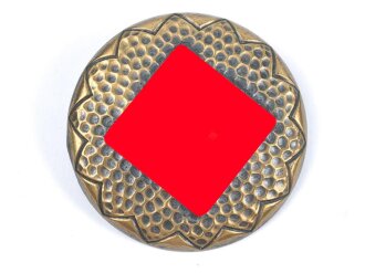 Buntmetall Brosche mit großen, mitgeprägtem Hakenkreuz. Messingfarben, Durchmesser 45mm