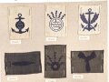 Argentinien, Sammlung Abzeichen Marine, auf Karton getackert