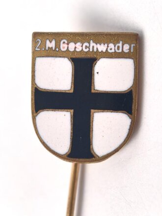 Deutschland nach 1945, emaillierte Nadel " 2. M....
