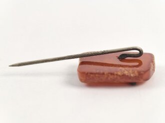 Unbekanntes Kleinabzeichen , Bernstein 23mm