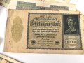 Stapel Geldscheine aus Nachlass