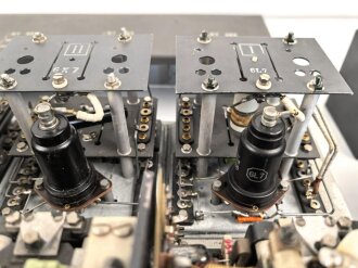 Luftwaffe UKW Empfänger S.A.D.I.R. Appareil Type R87, Serie C . Französische Fertigung für die Luftwaffe um den Mangel an UKW Empfängern zu beseitigen da der Empfänger E53 "Ulm" noch nicht fertiggestellt war. Funktion nicht geprüft, selten